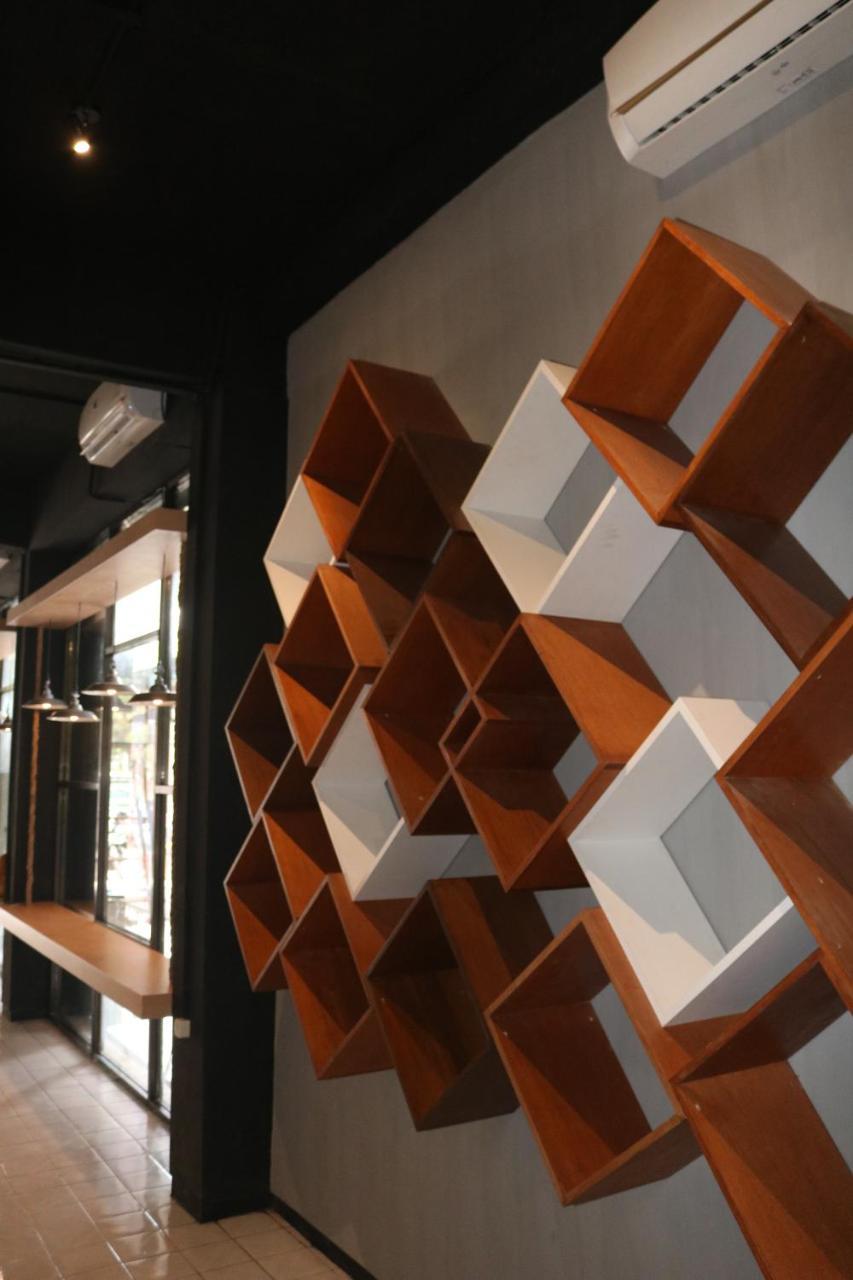 Woodlot Hostel مالانغ المظهر الخارجي الصورة